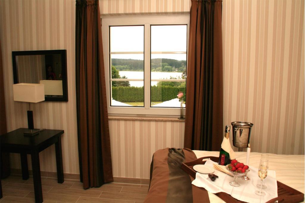 Waldhotel Marienheide Eksteriør billede